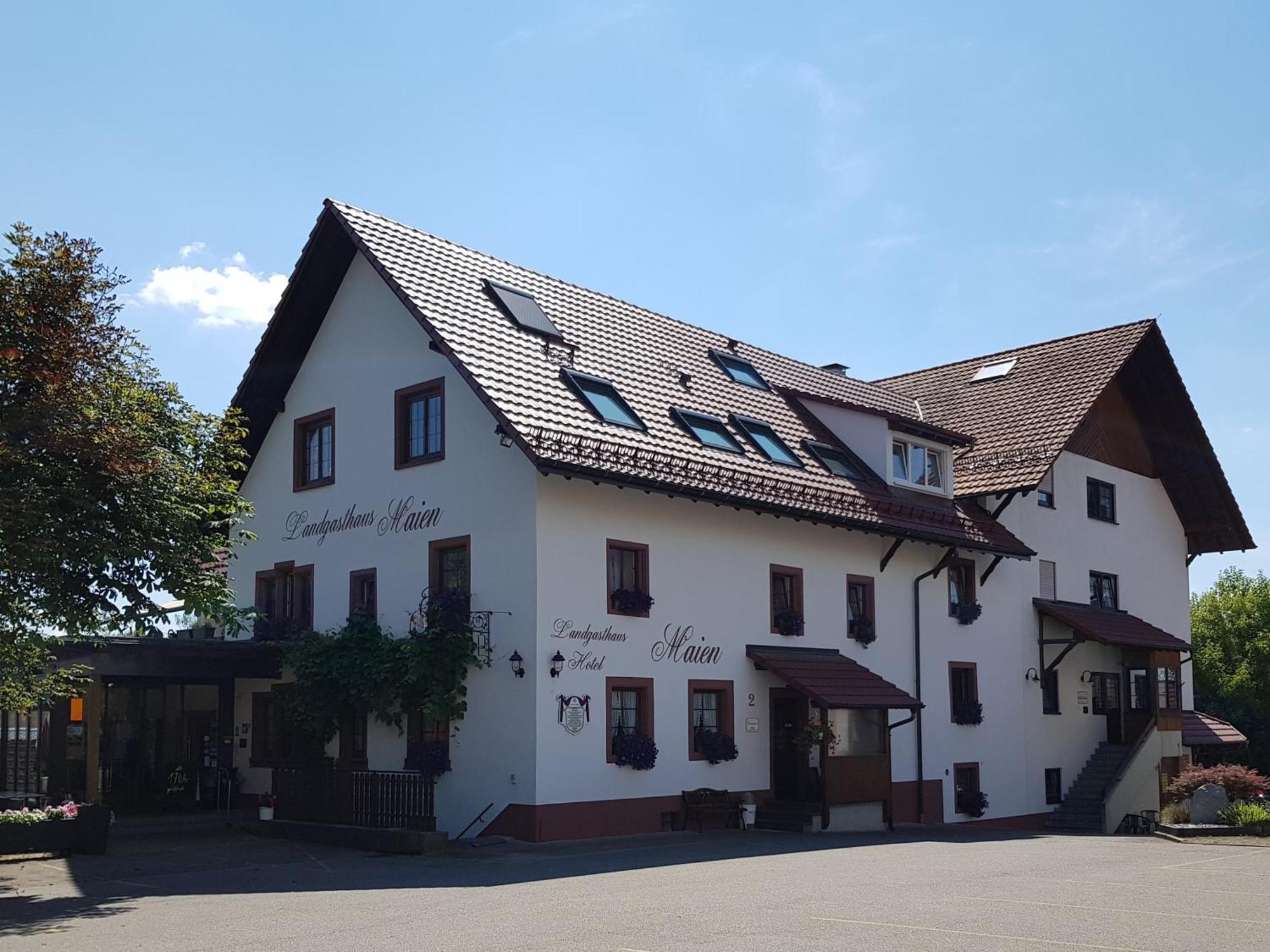ריינפלדן Landgasthaus Hotel Maien מראה חיצוני תמונה